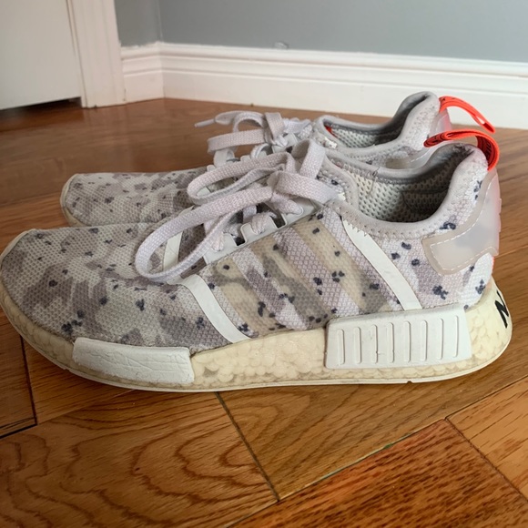 Addias - Picture 2 of 6